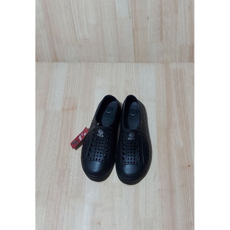 Giày bata nhựa nam siêu nhẹ thời trang | BigBuy360 - bigbuy360.vn