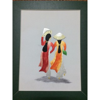 Tranh thêu tay Cô gái đôi nón CGDN003