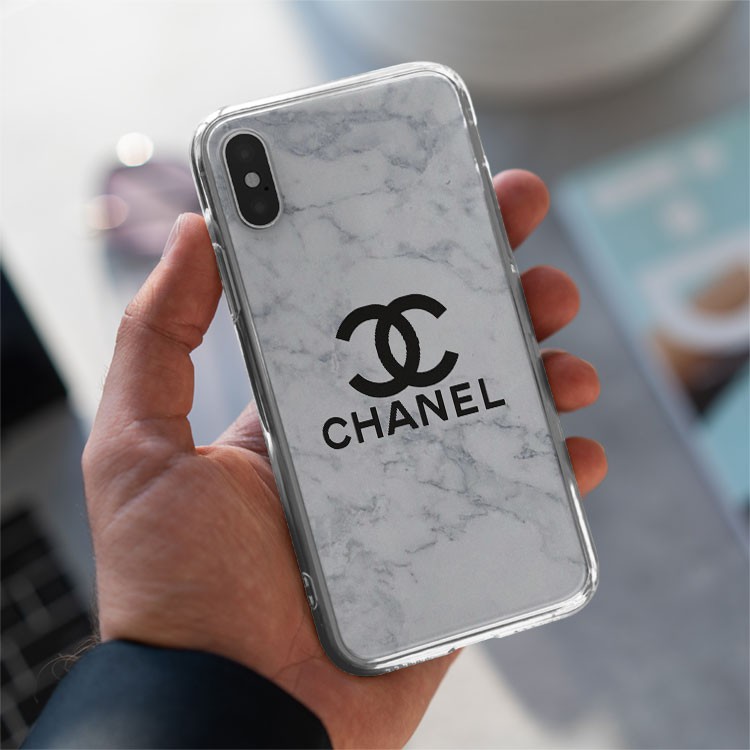 Ốp lưng logo Chanel đen trên nền giả đá trắng cho Iphone 5 6 7 8 Plus 11 12 Pro Max X Xr SUPPOD00050