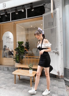 Đầm trễ vai liềm yếm