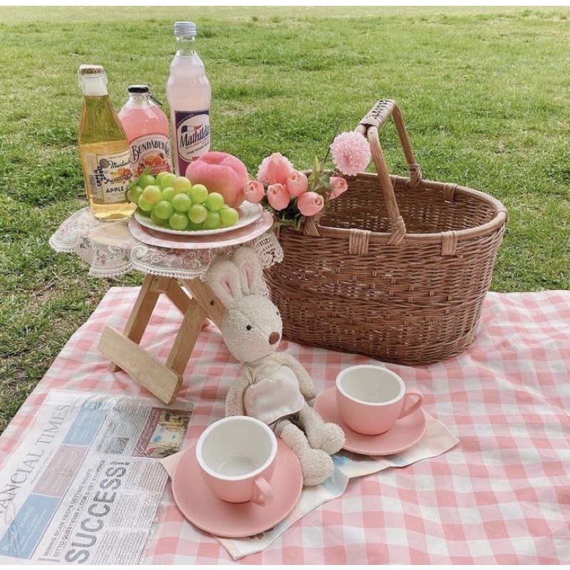 Bàn Mini Mặt Tròn Gấp Gọn Trang Trí Tiệc Sinh Nhật Trang Trí Tiệc Picnic - Yori Party