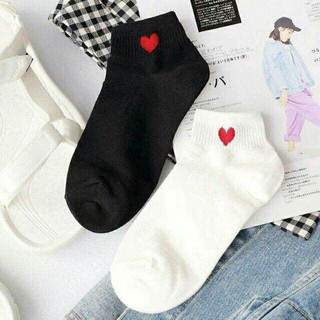 Vớ tất hình tim 2 màu đen trắng