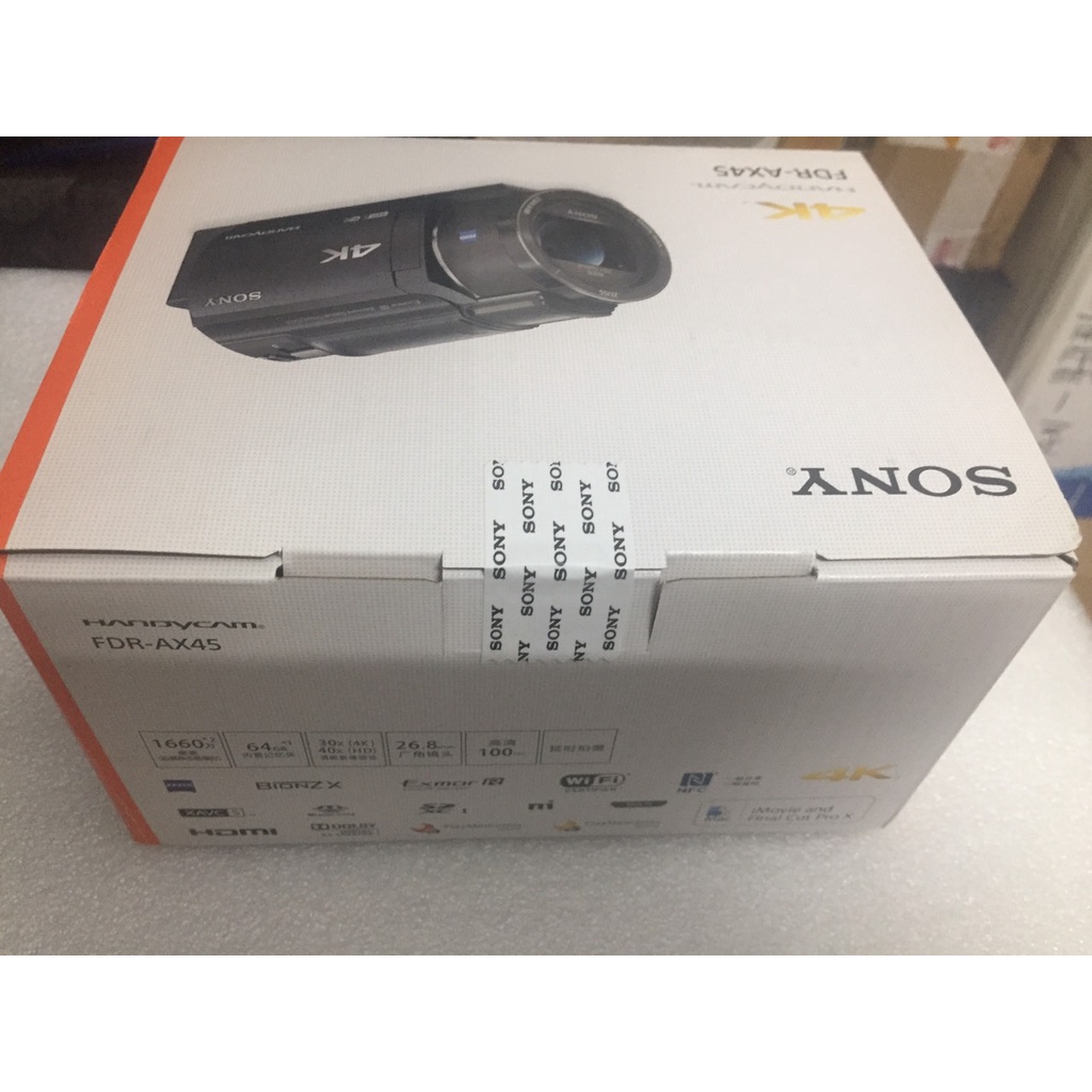 Máy quay phim Sony FDR-AX45 UHD 4K Handycam Camcorder