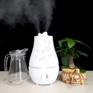 Máy phun sương tạo ẩm siêu âm, khuếch tán tinh dầu Hồ Điệp Tròn, dung tích 2400ML, đèn LED nhiều màu, hết nước tự tắt