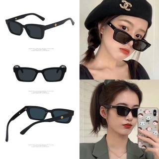 Kính râm thiết kế gọng vuông nhỏ hợp thời trang cho nữ