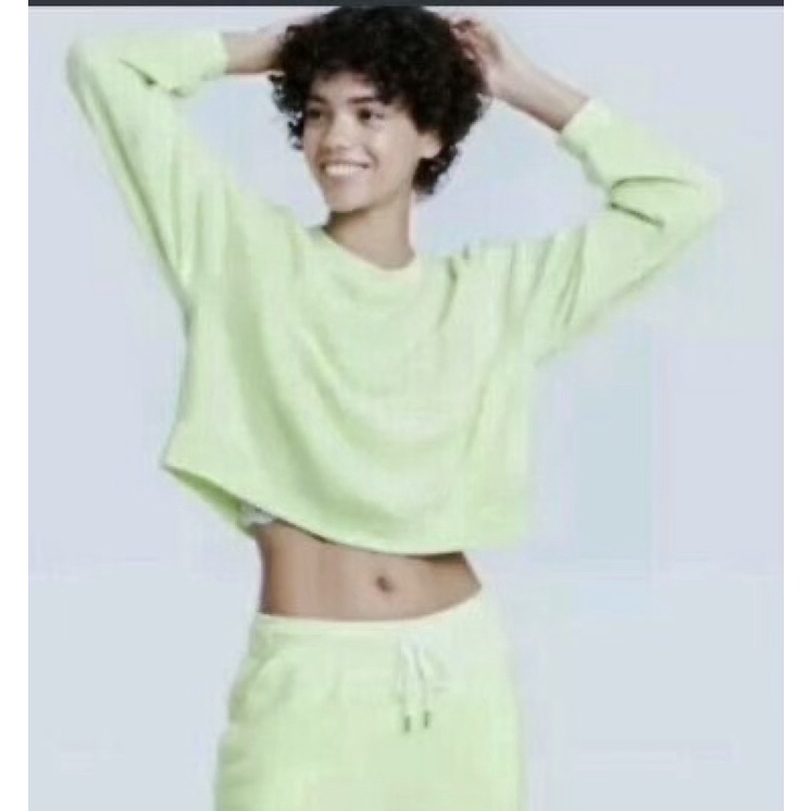 Áo sweater croptop xuất dư xịn