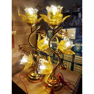 Đèn thờ pha Lê 3 bông ( giá 2 đèn bao gồm cả bóng )