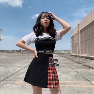 Chân váy nữa bên caro đỏ Natthy Style