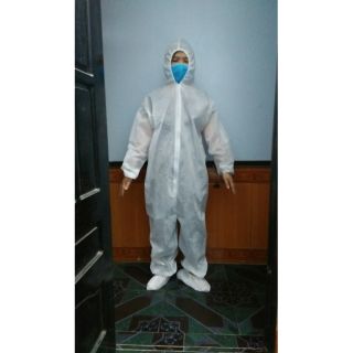 Bộ bảo hộ toàn thân áo liền quần có nón, bao giầy dùng trong y tế, công nghiệp