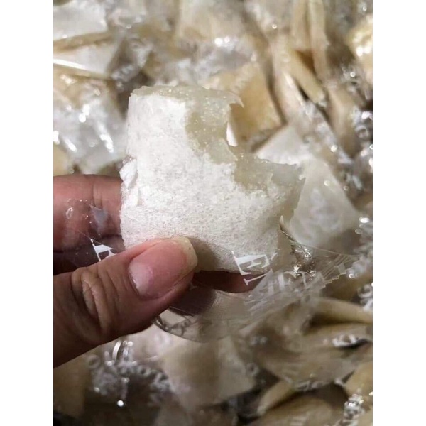 KẸO DỪA NON MIẾNG VUÔNG