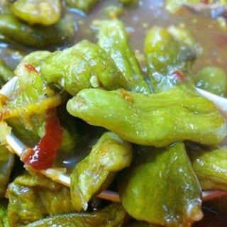 Mắm dưa Dì Cẩn