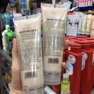 Sữa Rửa Mặt Hạt Mơ - Beaumore Scrub Foam Cleansing White