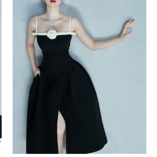 Đầm đi tiệc hai dây dáng xòe thiết kế sang trọng