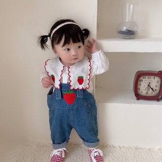 Set yếm kèm áo họa tiết dâu cực xinh cho bé gái