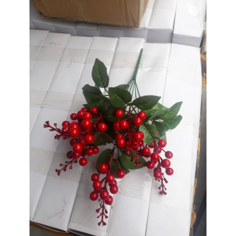 Cành điểm quả đào đông, quả cherry đại 7 nhánh, điểm cụm đào đông