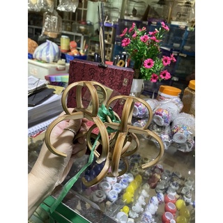 Gánh khuyên sống trâu
