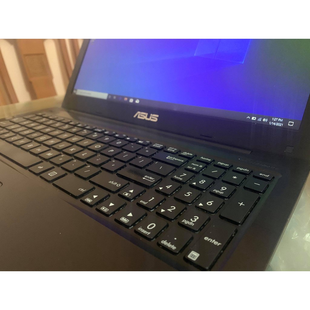 máy tính xách tay X556UR i7 7500U ram 8G SSD 120G màn 15.6 FHD VGA rời 2G | BigBuy360 - bigbuy360.vn