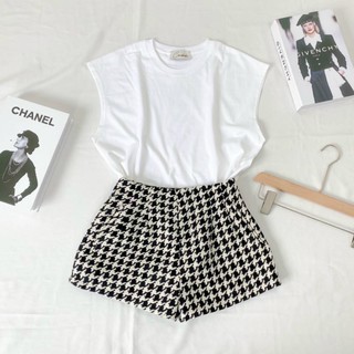 Sét áo phông trơn+quần sooc kẻ