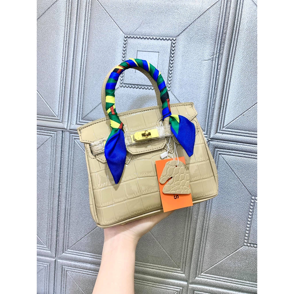 Túi Đeo Chéo Chư H Size 20cm Kèm Khăn Cao Cấp Fullbox