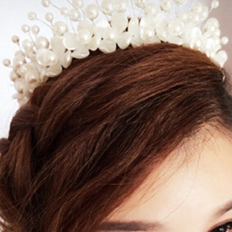 Cài tóc cô dâu hình vương miện có đính hạt ngọc trai