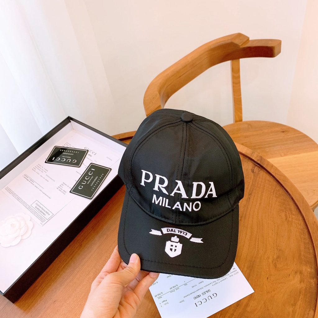 Mũ Bucket, Mũ Lưỡi Trai Prada , Nón Prada Nam Nữ Chất Liệu Vải Gió Dầy Dặn Thấm Hút Mồ Hôi Thời Trang Cao Cấp