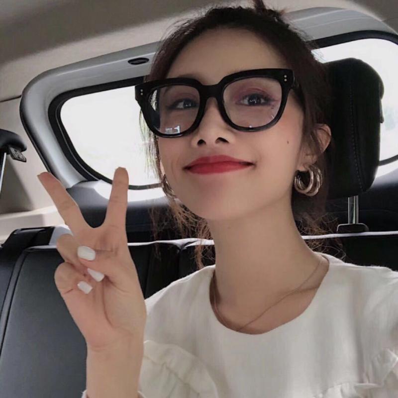 Kính Mát Gọng Đen Đơn Giản Chống Tia Sáng Xanh Thời Trang Cho Nữ