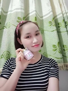 Bột rửa mặt