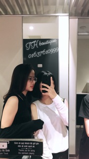 Áo khoét vai trơn