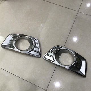 Ốp viền đèn gầm caren.
