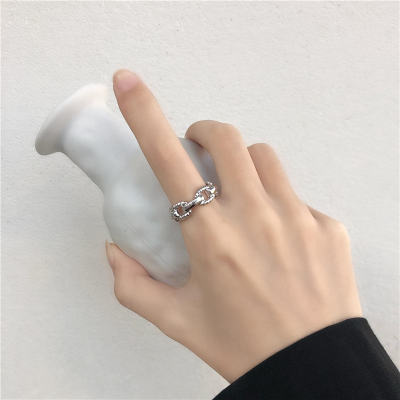 Nhẫn Xoắn Thiết Kế Đơn Giản Thời Trang Cho Nữ