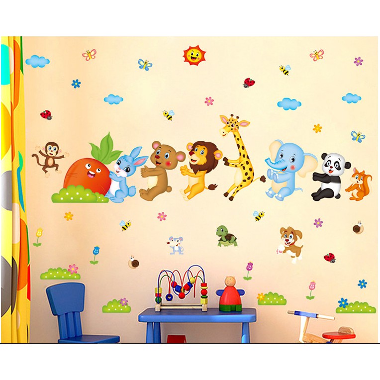Decal bộ kết hợp thú ôm nhau và Happy travel size ( 60x90cm)