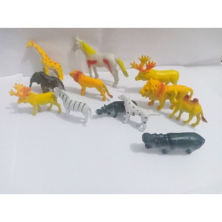 Bộ 12 Mô Hình Động Vật Xinh Xắn Dùng Trong Trang Trí