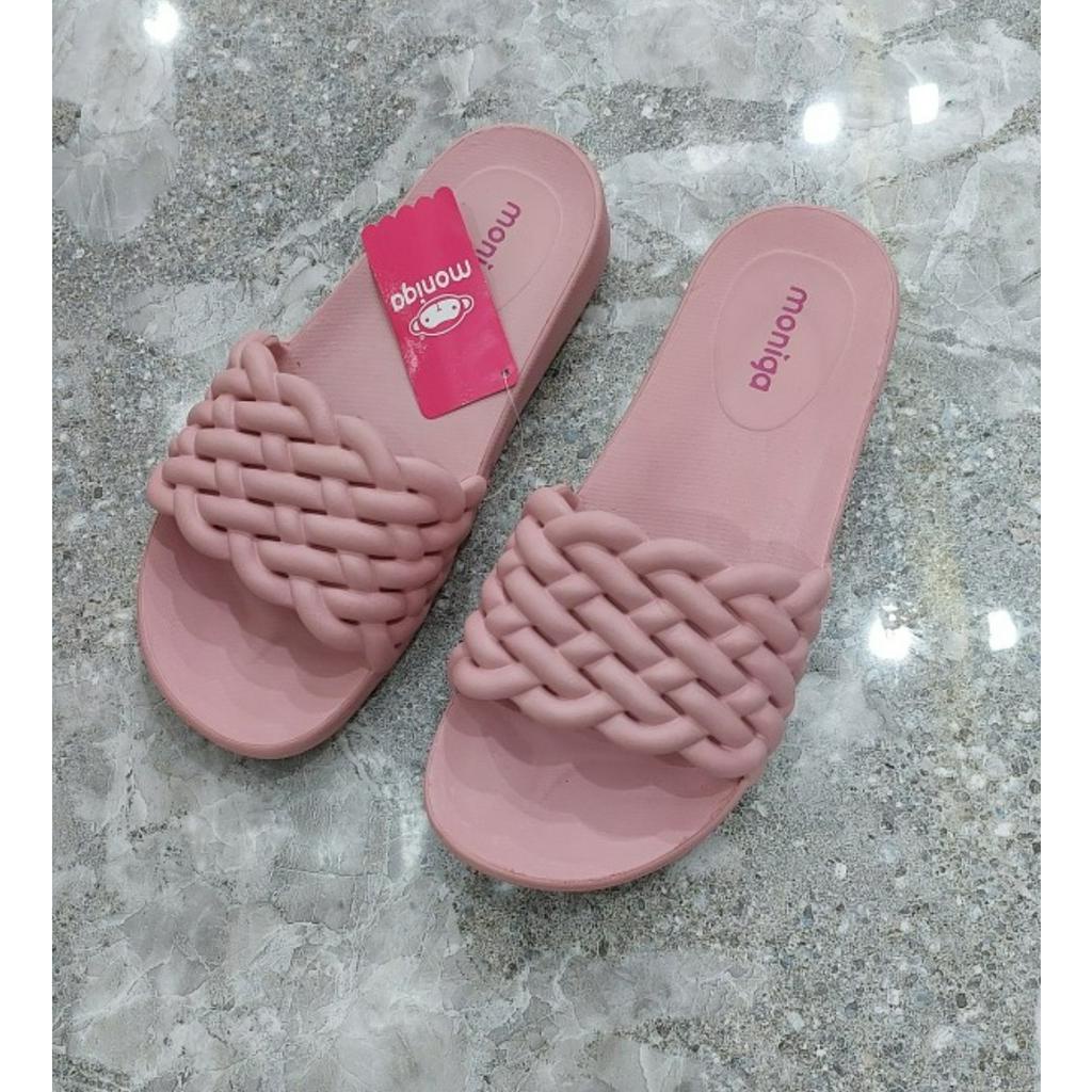 Dép quai ngan nữ, hàng thái lan, nhập khẩu, chất liệu mềm, mang êm chân, siêu bền, size từ 35-39.