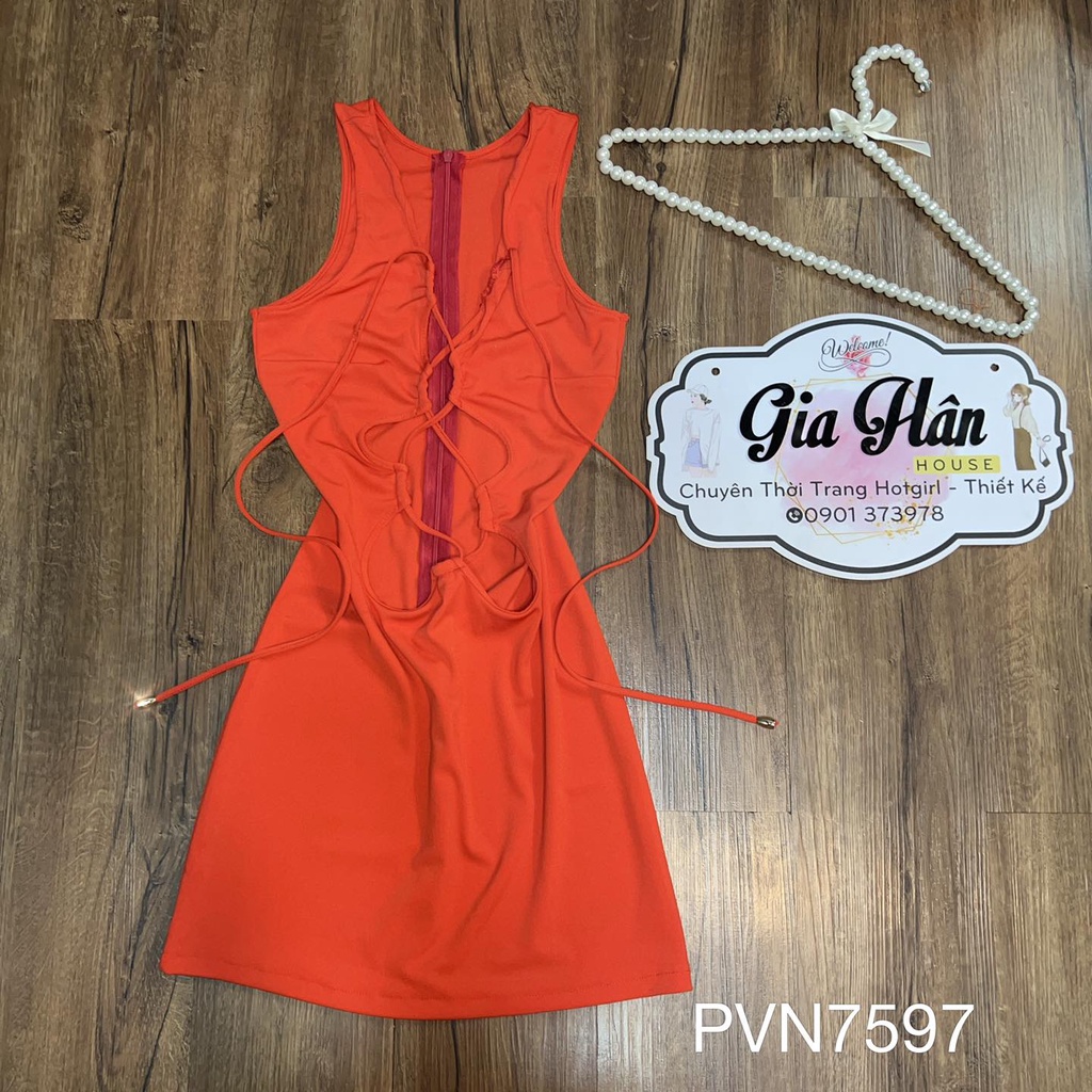 Đầm bố trí giữa dây