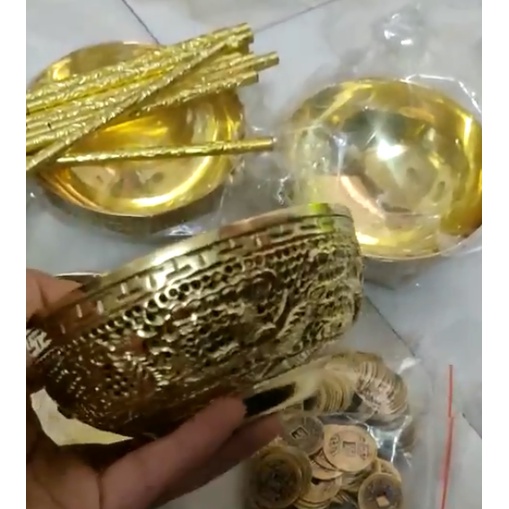 Bộ bát đũa thờ bằng đồng