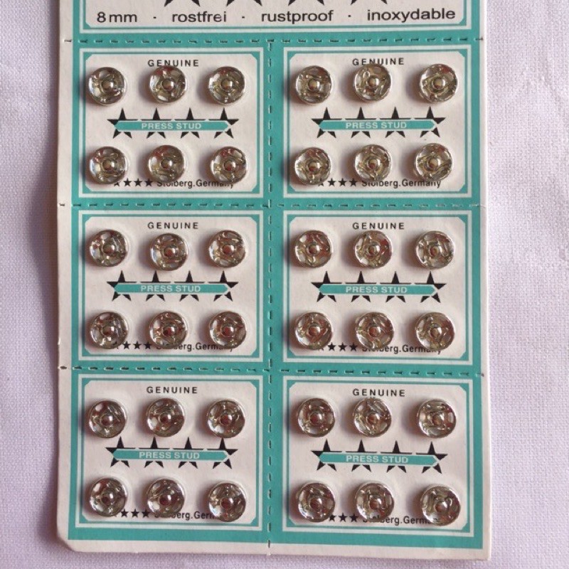 Vỉ nút bấm ngôi sao vỉ 36 nút