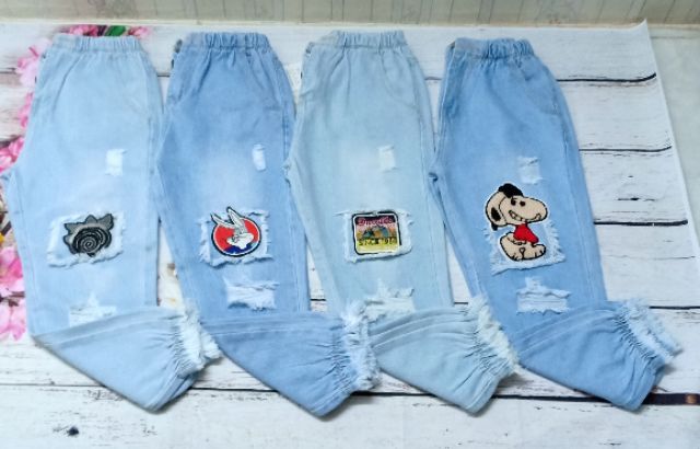 Combo 2 quần baggy jean tua rua họa tiết hình dán siêu cute( mẫu khách chọn ib hoặc shopee live)