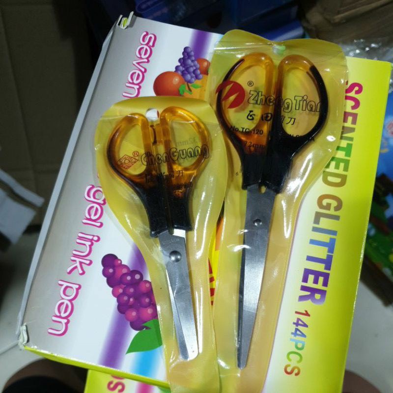 Kéo thủ công Loại Tốt cắt giấy cán nâu cho bé tập cắt