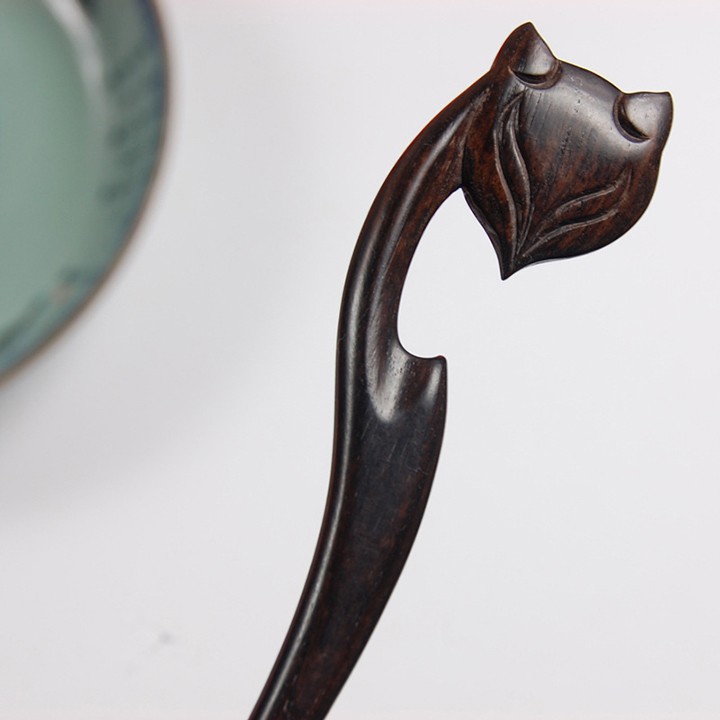 Trâm cổ trang gỗ mun họa tiết hồ ly dùng búi tóc phong cách cổ trang vintage