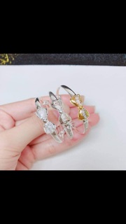 Lắc tay bạc khắc tên