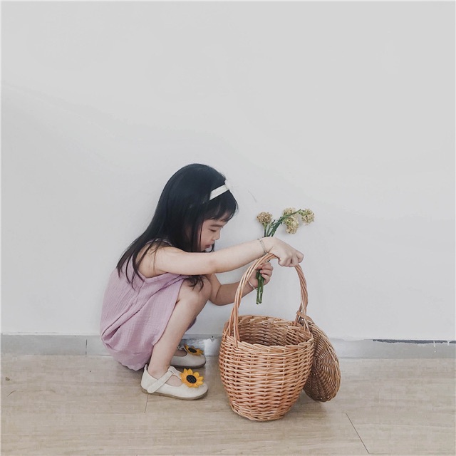 Váy 2 dây bé gái đũi siêu mát