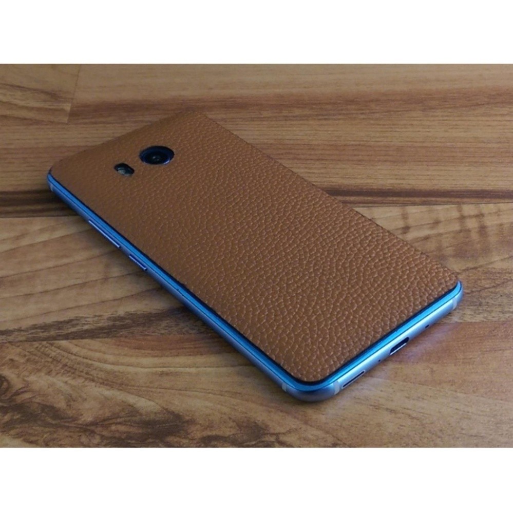 Dán Da IONE HTC U11 Da Bò Màu Nâu Bò