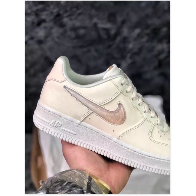 Rẻ vô địch - (38,5x1)Giày sneaker Air Force 1 AF1 Women White Jelly Powder Gradient Low Help Air Force Board tên AH6827-