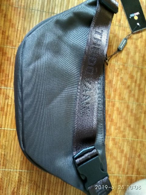 Bóp đeo bụng - Thủ Đô Vàng ,chính hãng