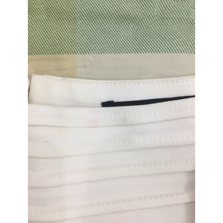 Chân váy Can de blanc size S giật tag