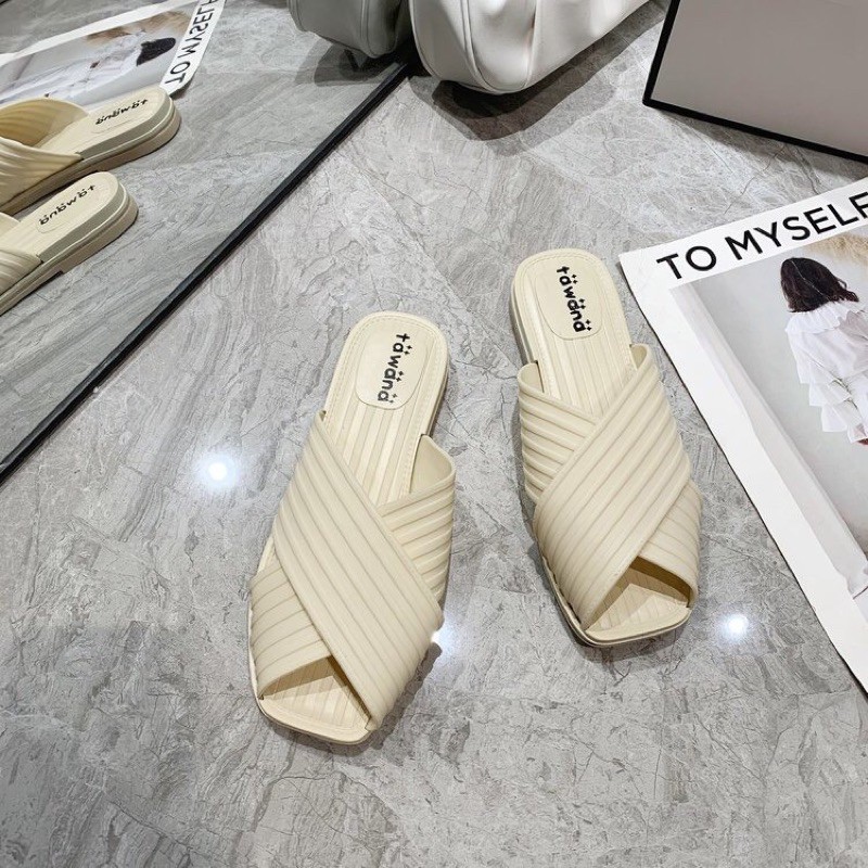 GIÀY SỤC NHỰA ĐAN HÀNG QC | BigBuy360 - bigbuy360.vn