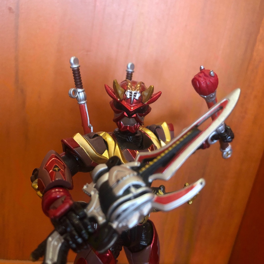 Mô hình Kamen Rider SHS Armed Hibiki chính hãng