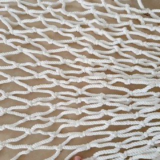 Lưới chắn cầu thang an toàn cho bé. 0.8x10m . Có tặng kèm dây buộc