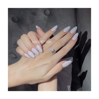 NAILBOX MÓNG ÚP TRẮNG ĐƠN GIẢN