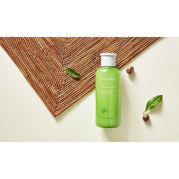 Nước hoa hồng Green Tea Balancing Skin EX 200ml